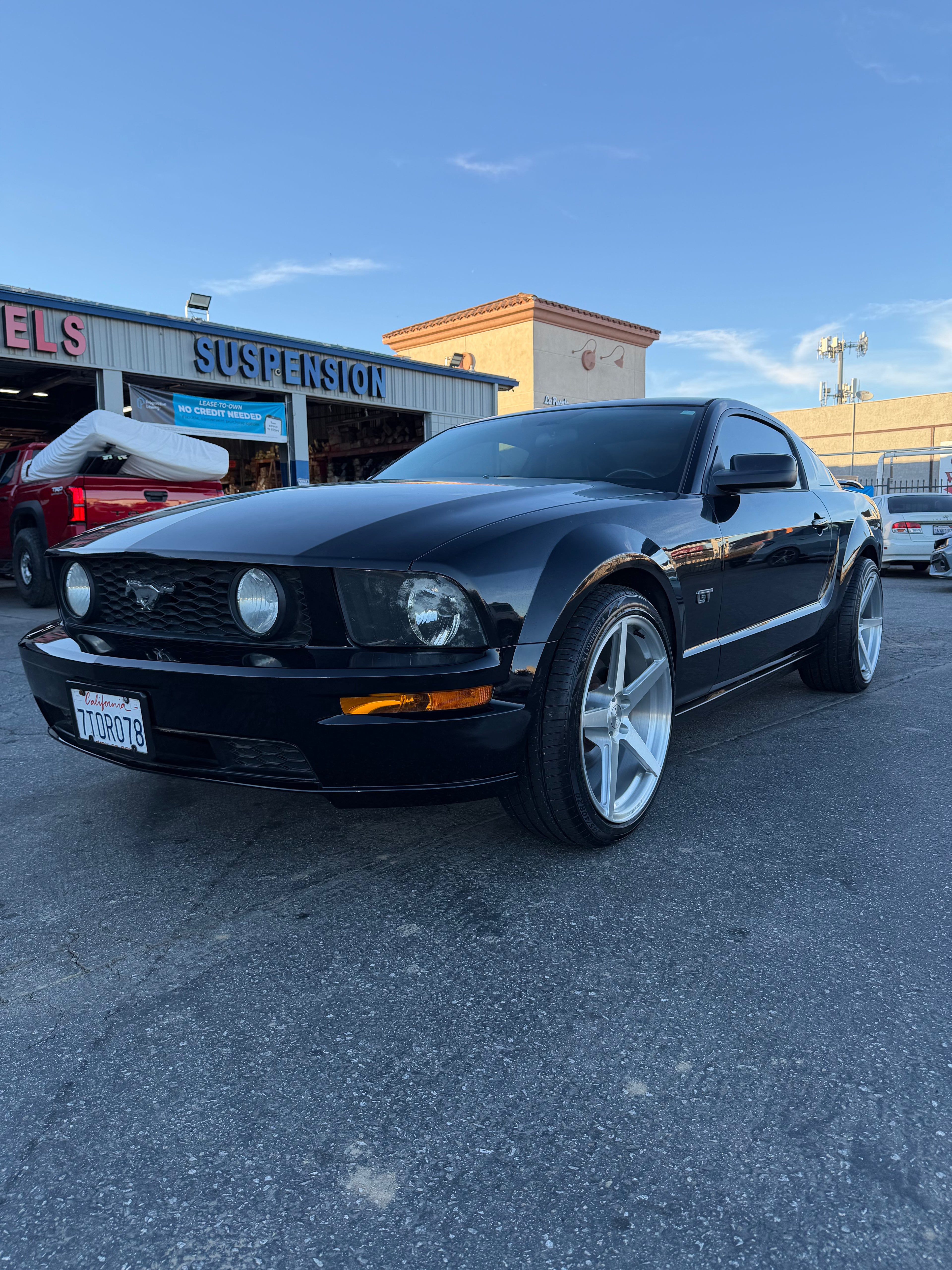 FORD MUSTANG GT PREMIUM COUPE 2D V8 FOTO DESCARGABLE